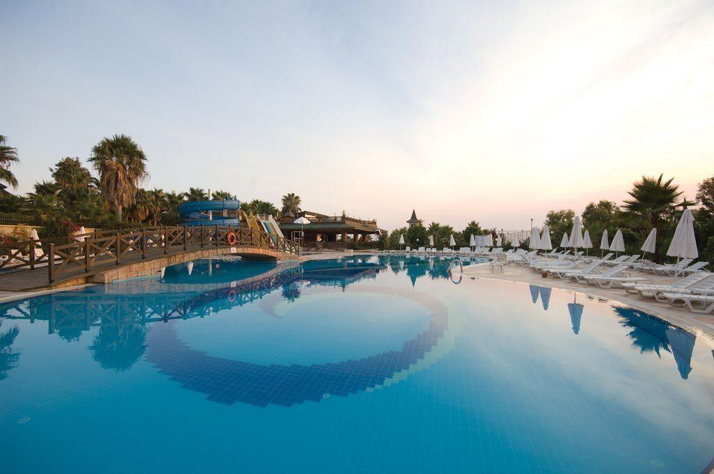 Holiday Garden Resort 欧库卡拉 外观 照片