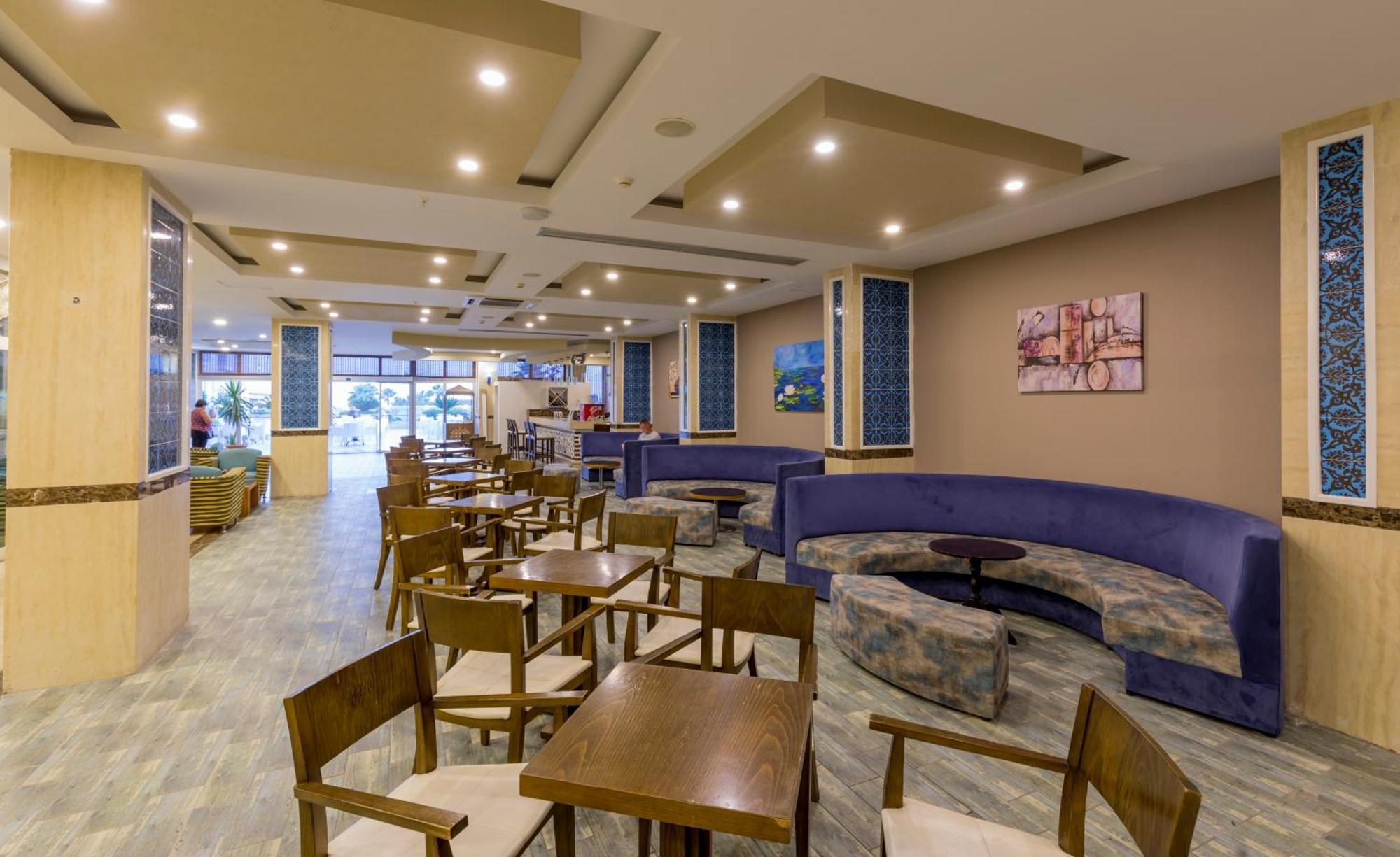 Holiday Garden Resort 欧库卡拉 外观 照片