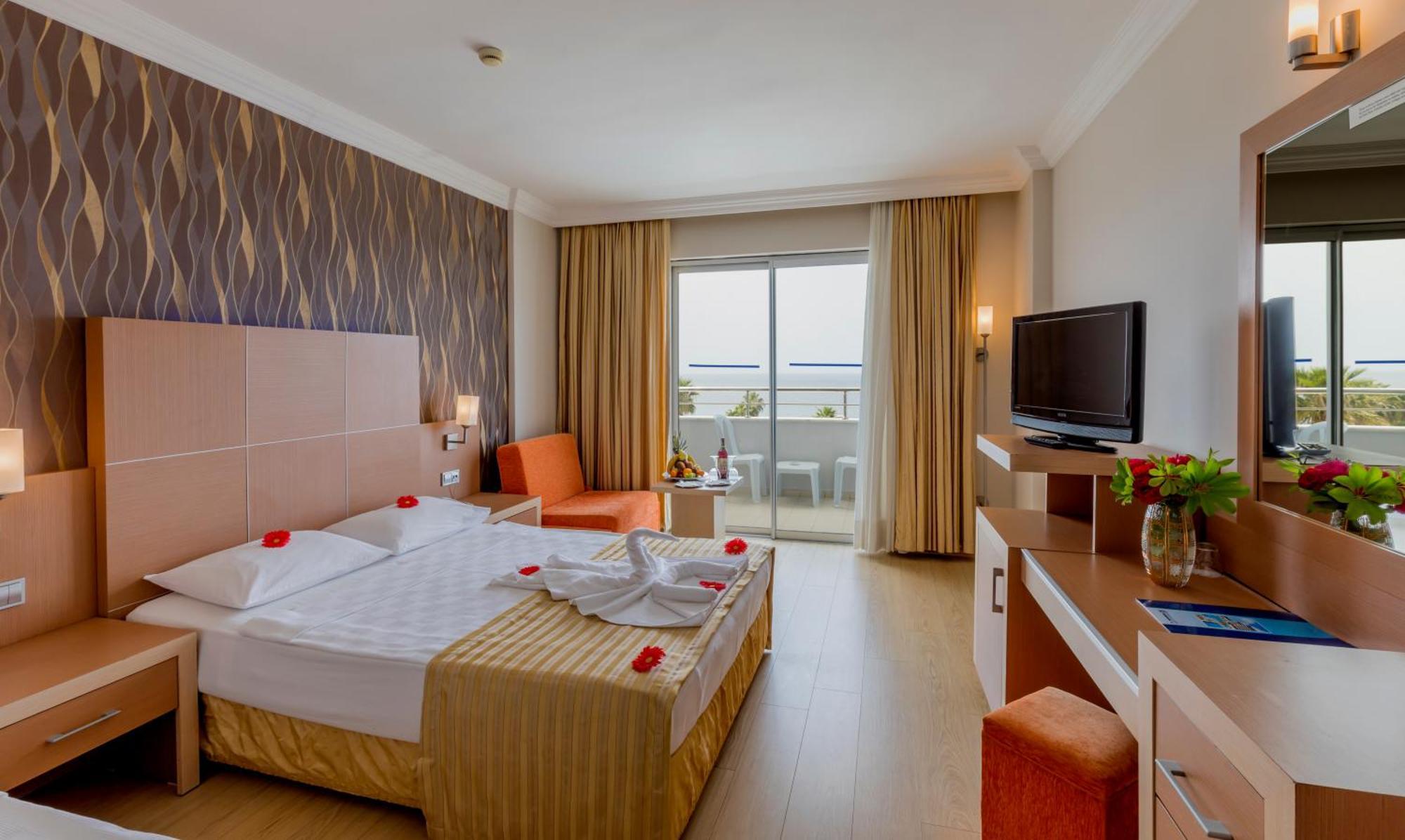 Holiday Garden Resort 欧库卡拉 外观 照片