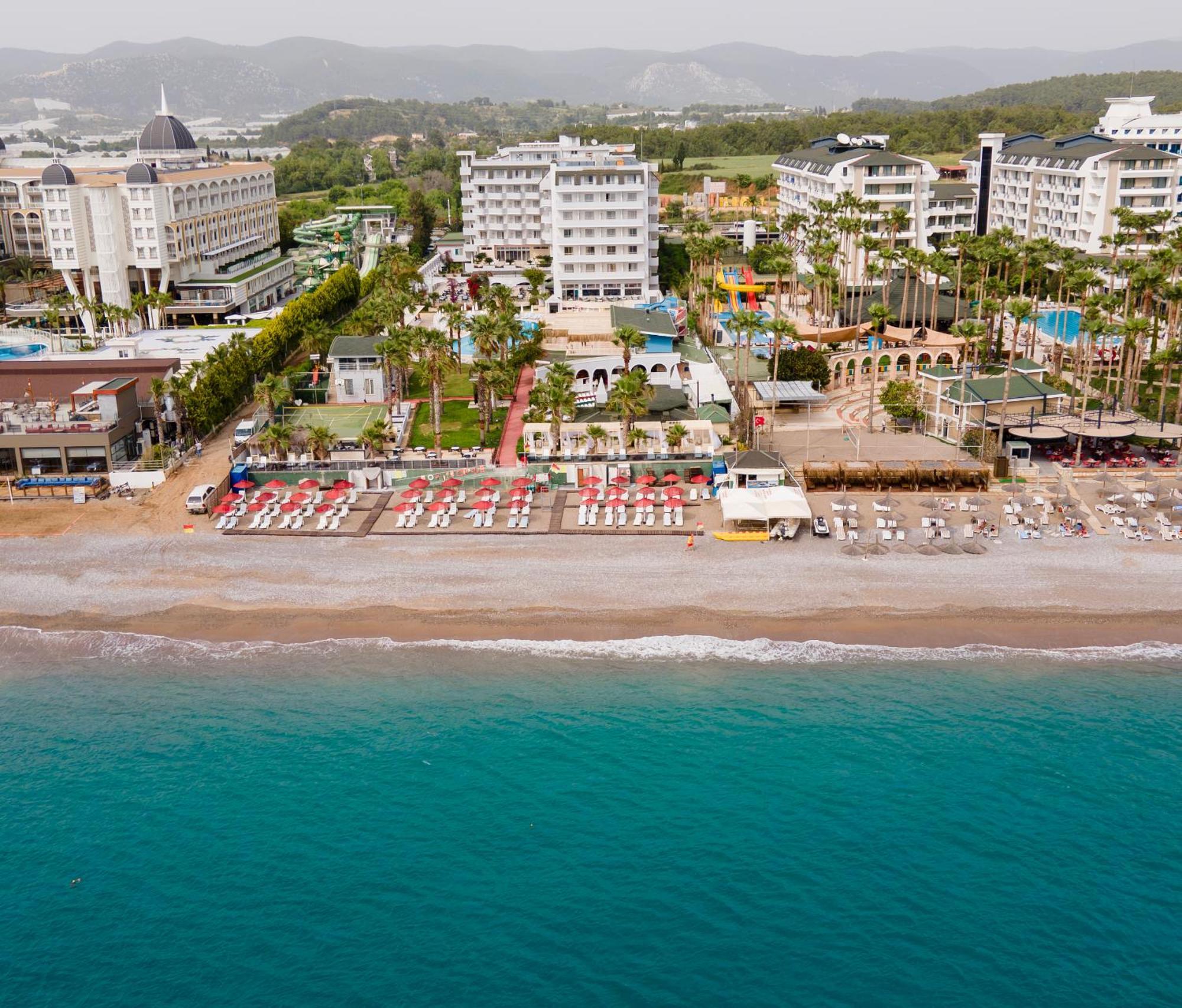 Holiday Garden Resort 欧库卡拉 外观 照片