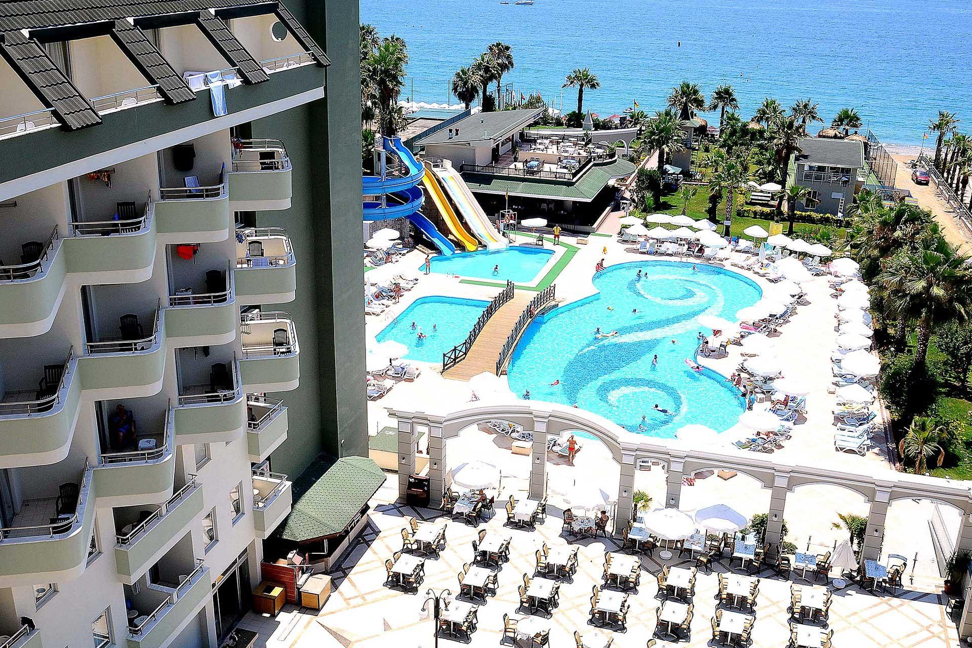 Holiday Garden Resort 欧库卡拉 外观 照片