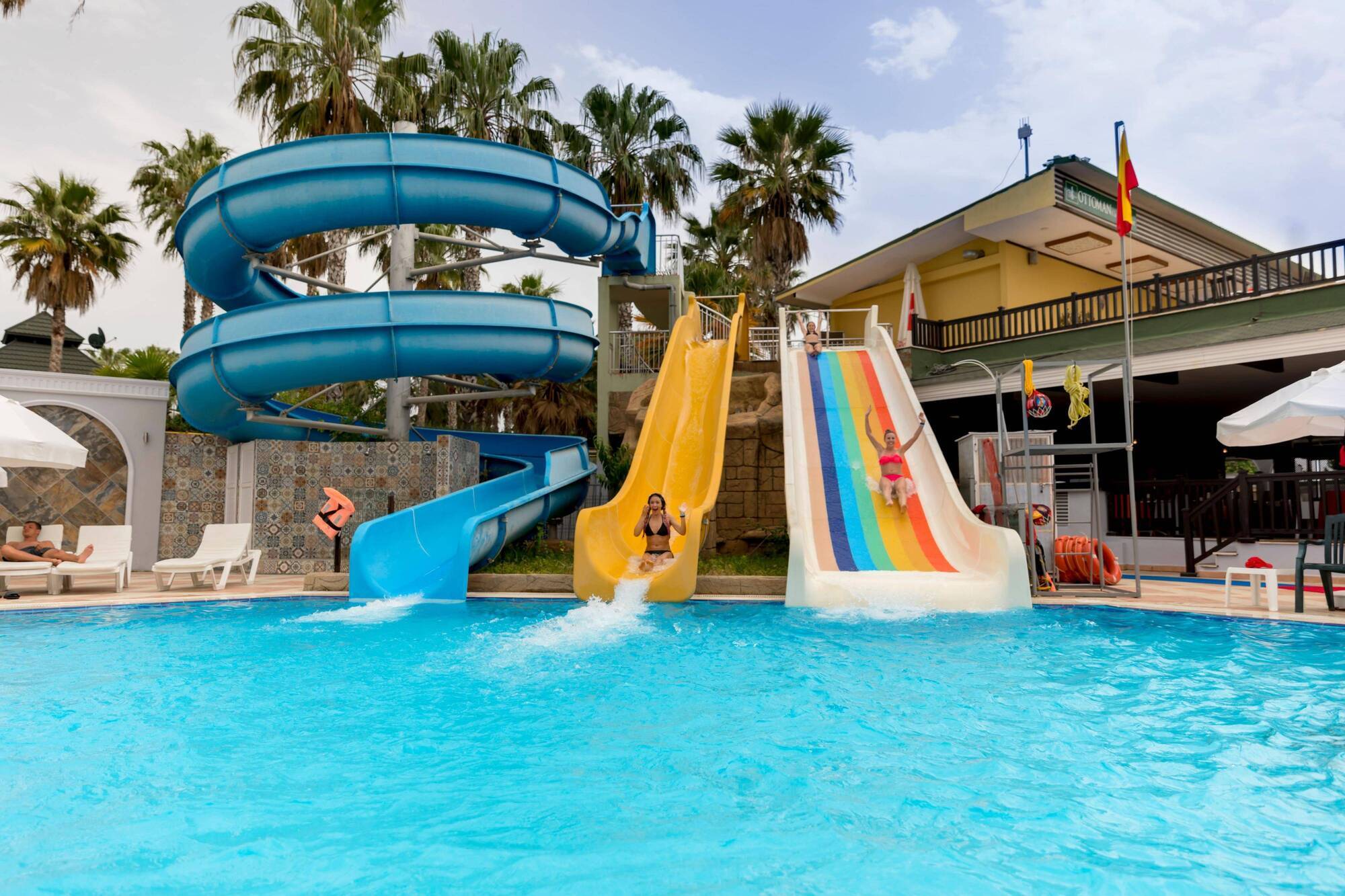 Holiday Garden Resort 欧库卡拉 外观 照片